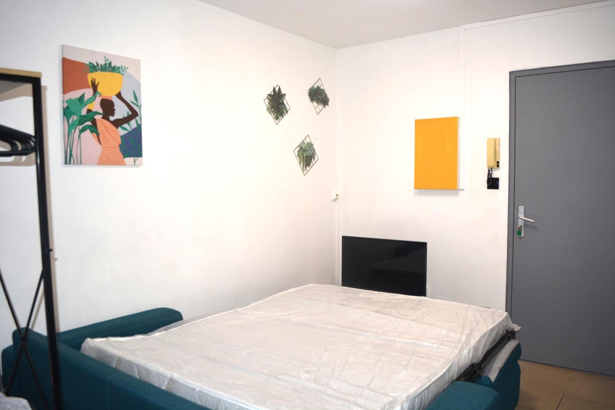 Comme Chez Soi - Studio Tout Equipe - By Sister Home Saint-Denis Luaran gambar